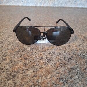 Foster Grant Premium (AVIATOR STYLE) Sunglasses BB08‎ BLK FREE CASE